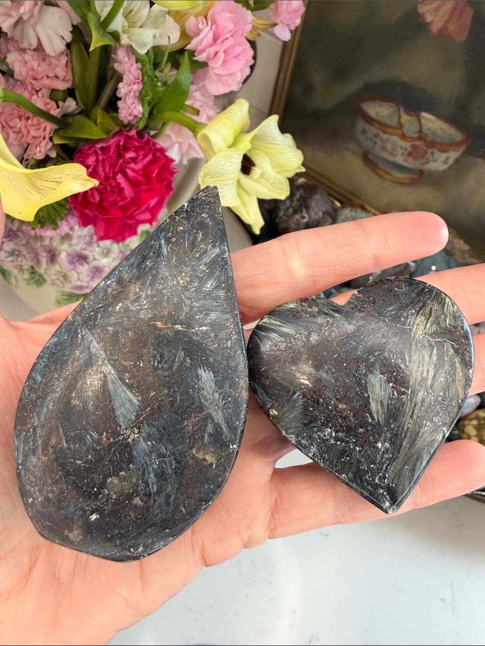 Firework Garnet Heart and Teardrop: C1007